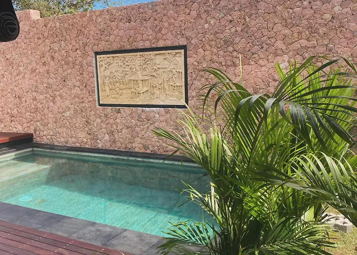 Villa Lungid Sari