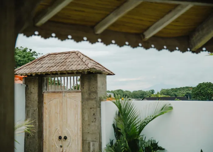 Villa Lungid Sari