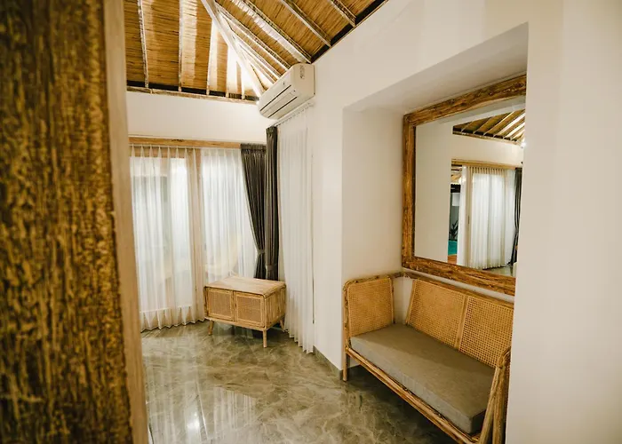 Villa Lungid Sari